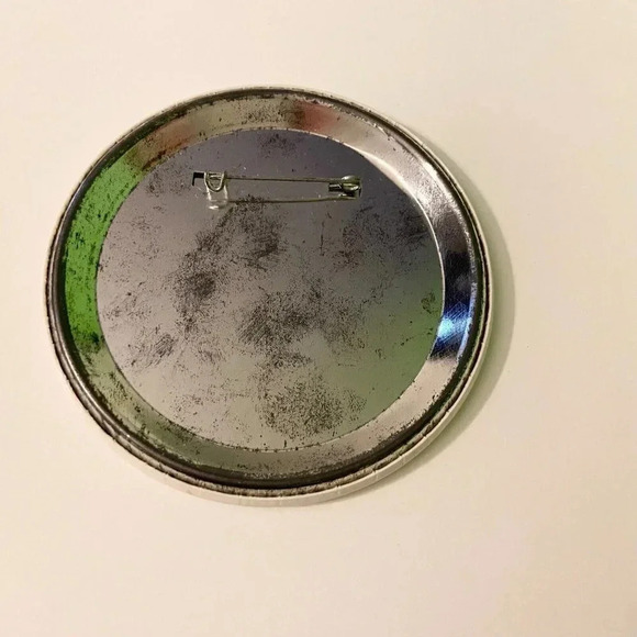 Vintage McDonalds Peanuts Popmobiles Button Pin Collectible Pinback - Picture 4 of 8